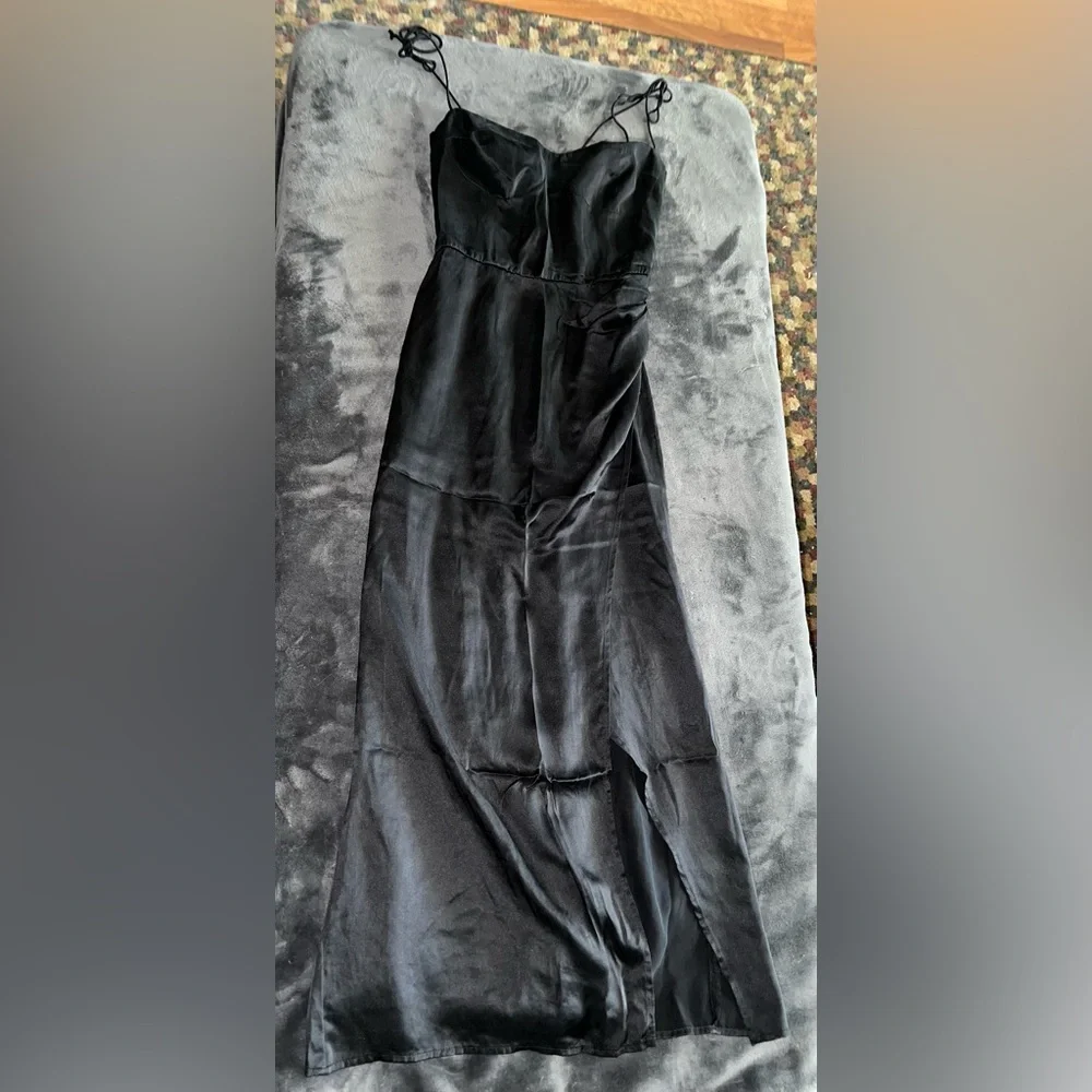 Reformation Marguerite Silk Dress in Black Size 2 - Picture 8 of 15